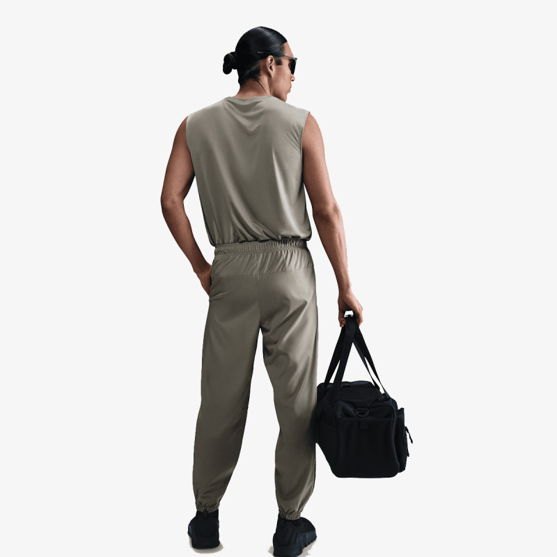 NIKE SPODNJI DELI TRENIRKE M NK DF FORM PANT TPR 