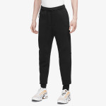 NIKE SPODNJI DELI TRENIRKE Tech Fleece 