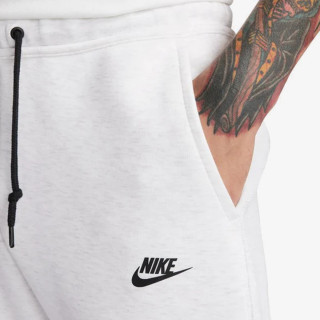 NIKE SPODNJI DELI TRENIRKE M NK TCH FLC JGGR 