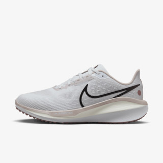 NIKE Superge W NIKE VOMERO 17 