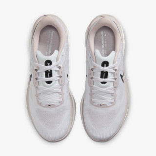NIKE Superge W NIKE VOMERO 17 
