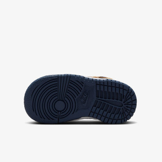 NIKE Superge Dunk Low 