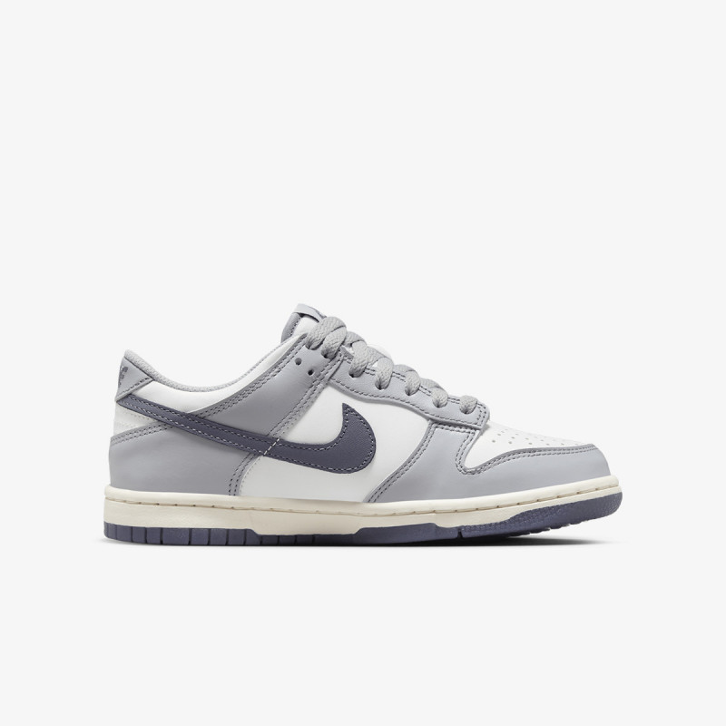 NIKE Superge NIKE DUNK LOW BG 