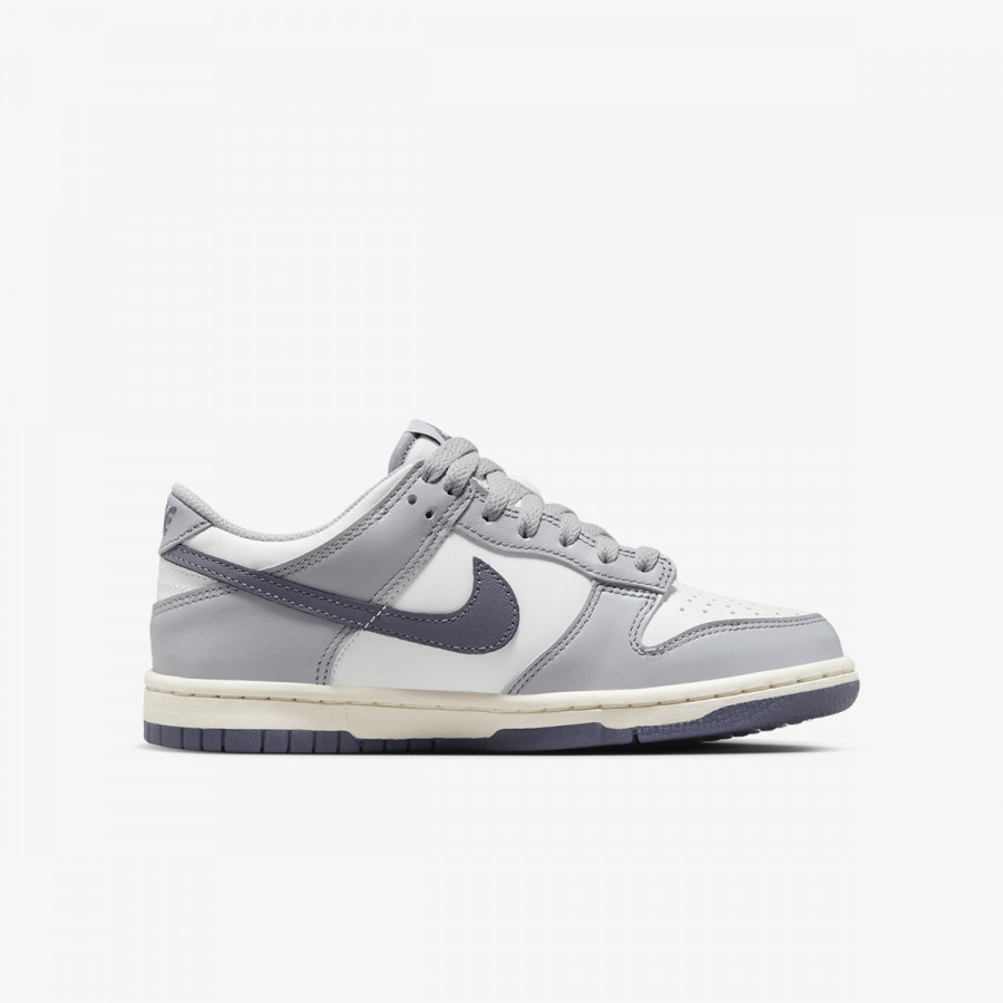 NIKE Superge NIKE DUNK LOW BG 