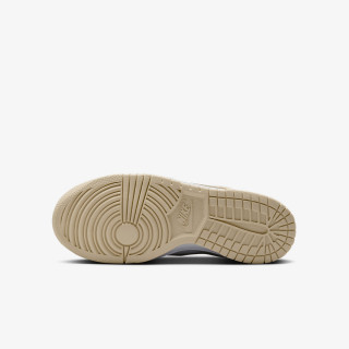 NIKE Superge Dunk Low 
