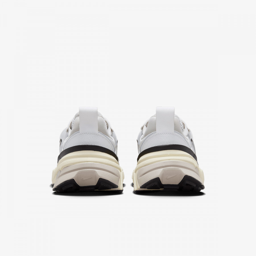 NIKE Superge V2K Run 