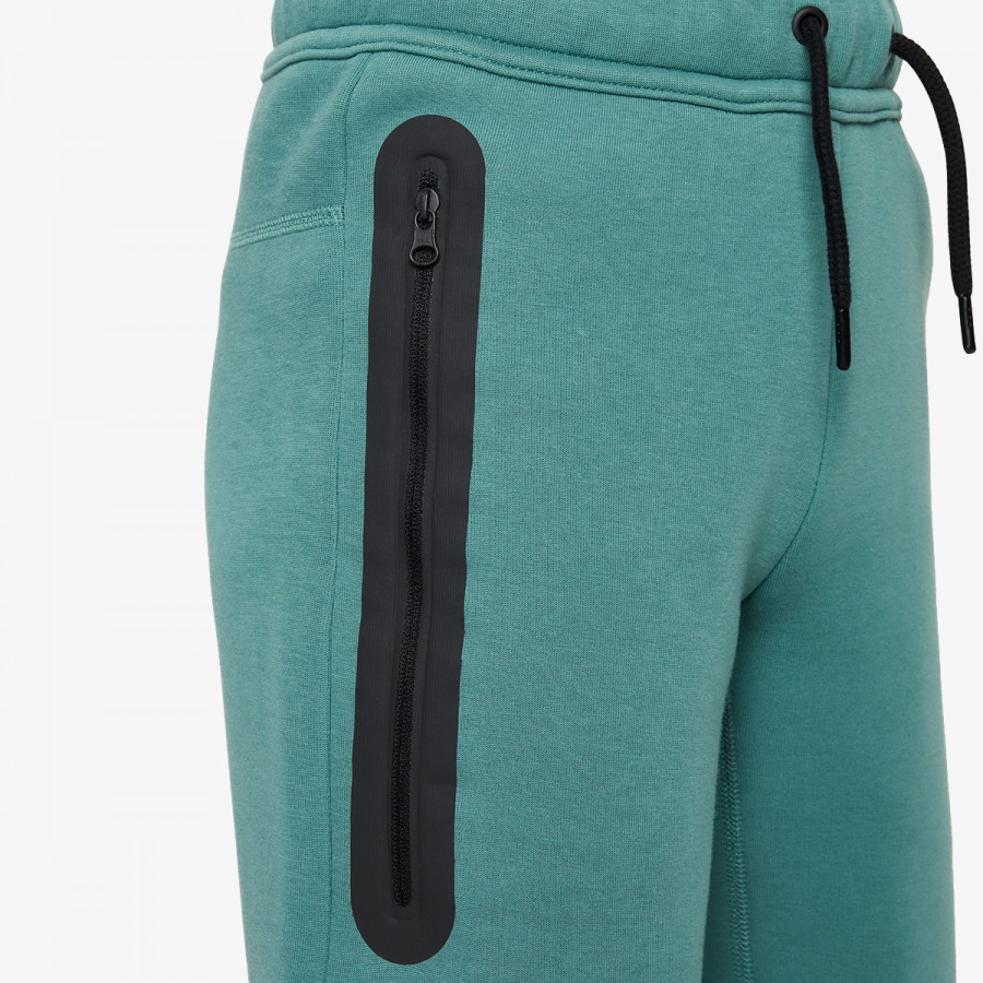 NIKE KRATKE HLAČE B NSW TECH FLC SHORT 