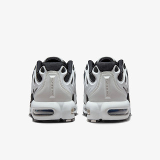 NIKE Superge Air Max Plus Drift 