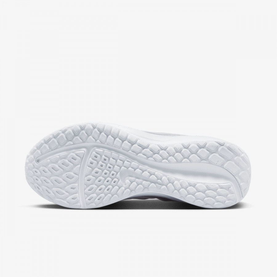 NIKE Superge Downshifter 13 