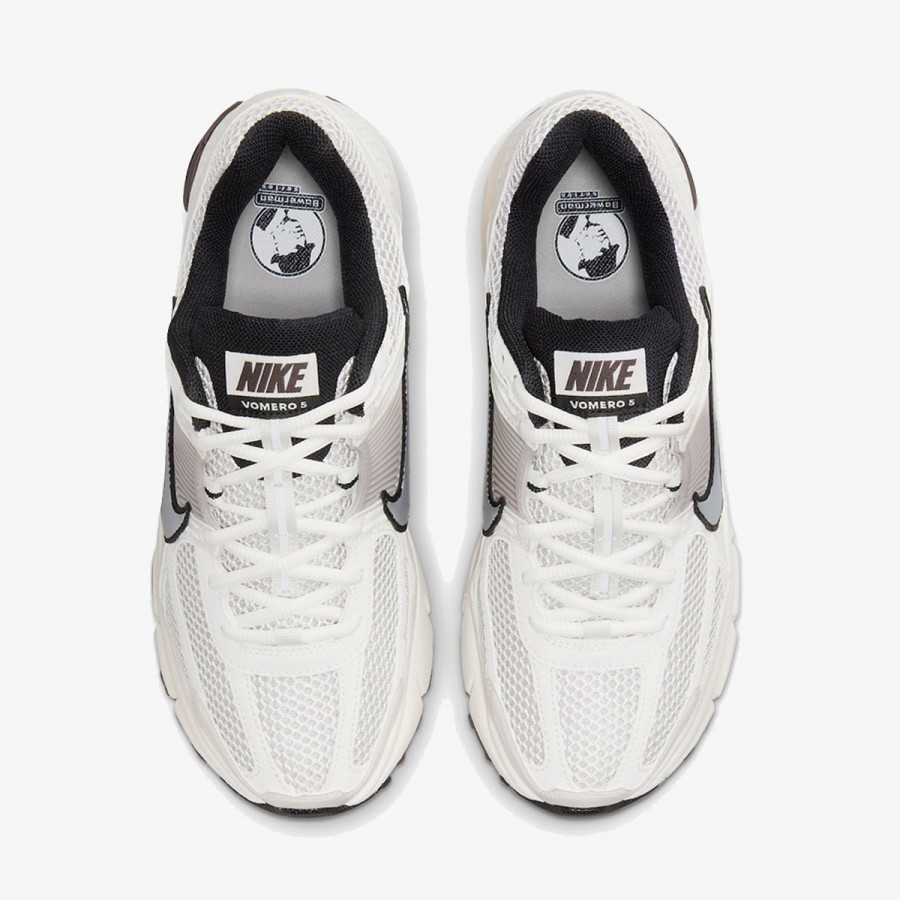 NIKE Superge Zoom Vomero 5 