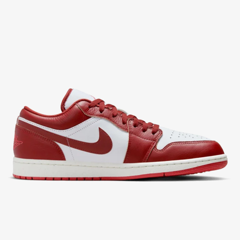 NIKE Superge AIR JORDAN 1 LOW SE 