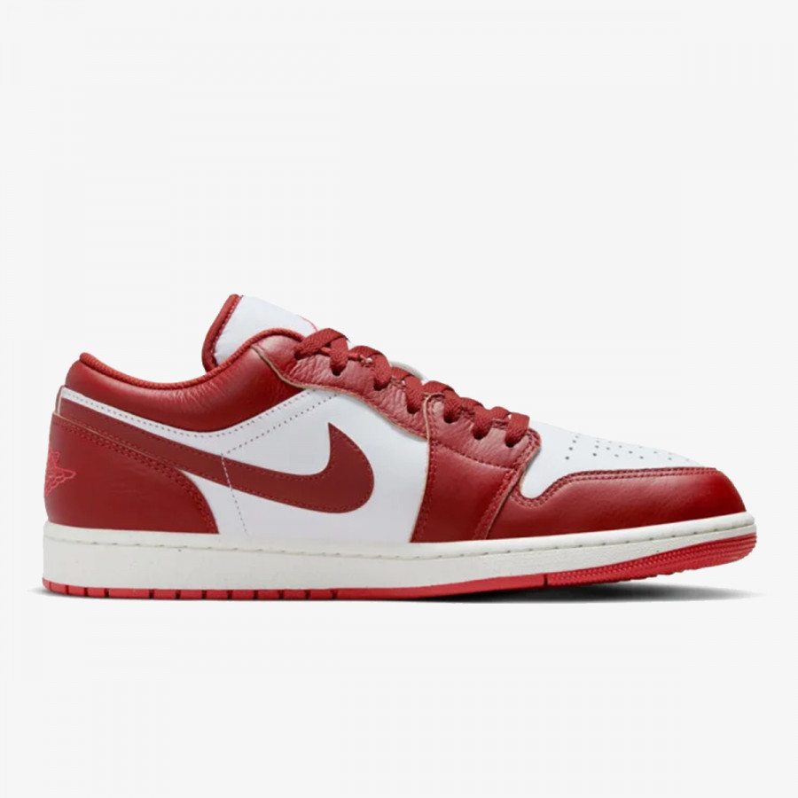 NIKE Superge AIR JORDAN 1 LOW SE 