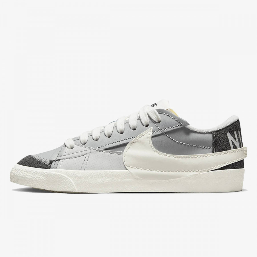 NIKE Superge BLAZER LOW '77 JUMBO SE TR72 