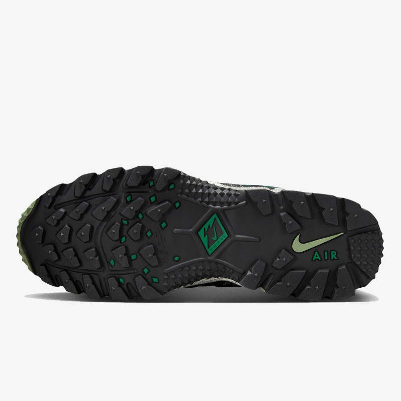 NIKE Superge NIKE AIR HUMARA  QS 