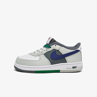 NIKE Superge FORCE 1 LV8 1 BT 