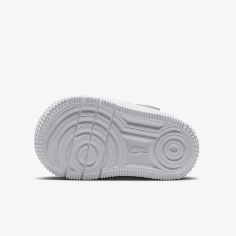 NIKE Superge Force 1 Low 