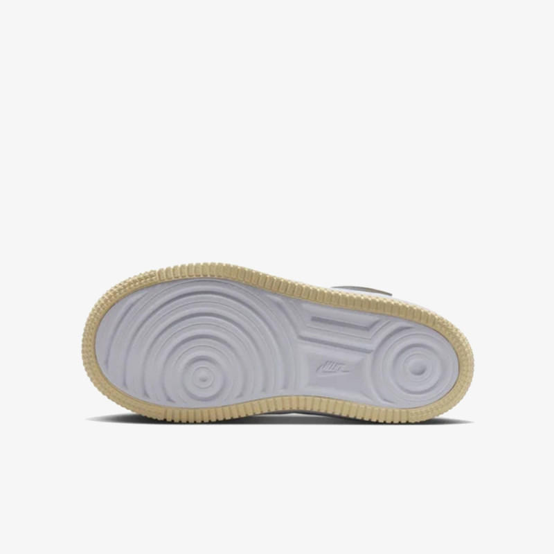 NIKE Superge Force 1 Low EasyOn 