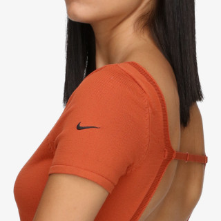 NIKE BODI W NSW NK CHLL KNT SWTR BDYST 