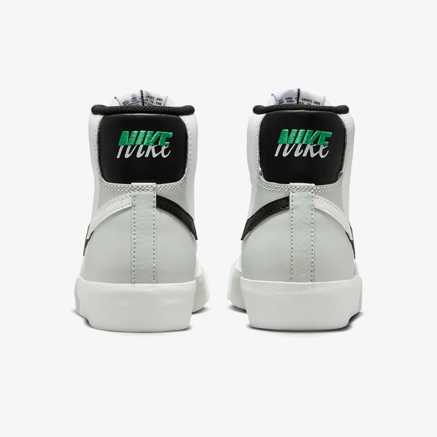 NIKE Superge BLAZER MID '77 SE BG 