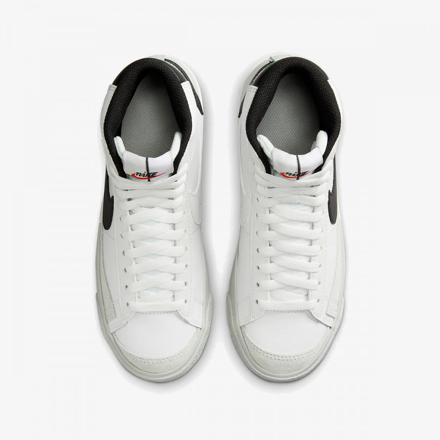 NIKE Superge BLAZER MID '77 SE BG 
