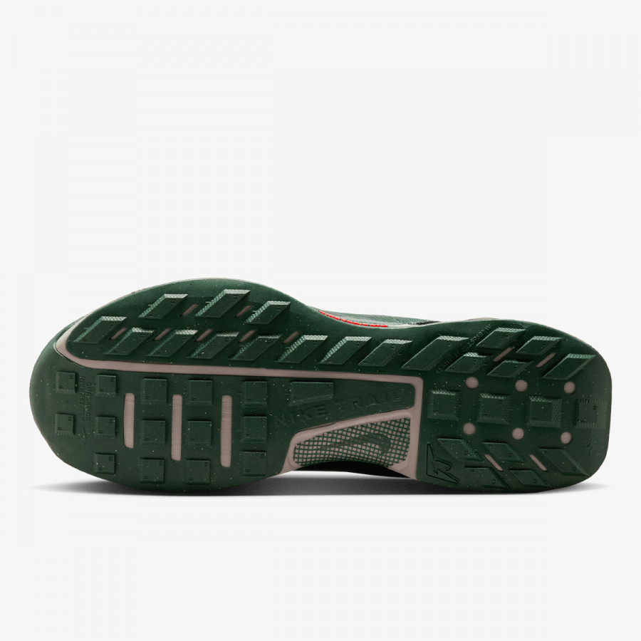 NIKE Superge Juniper Trail 3 