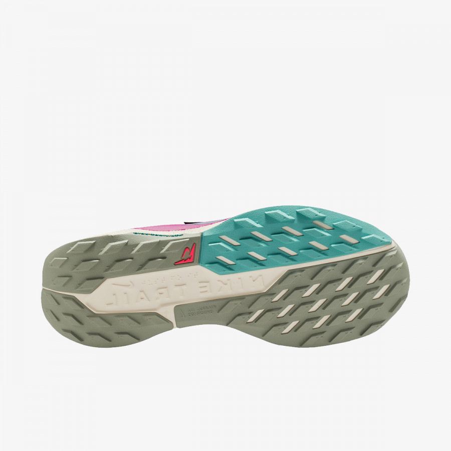 NIKE Superge Pegasus Trail 5 Gtx 