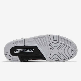 NIKE Superge Jordan Spizike Low 