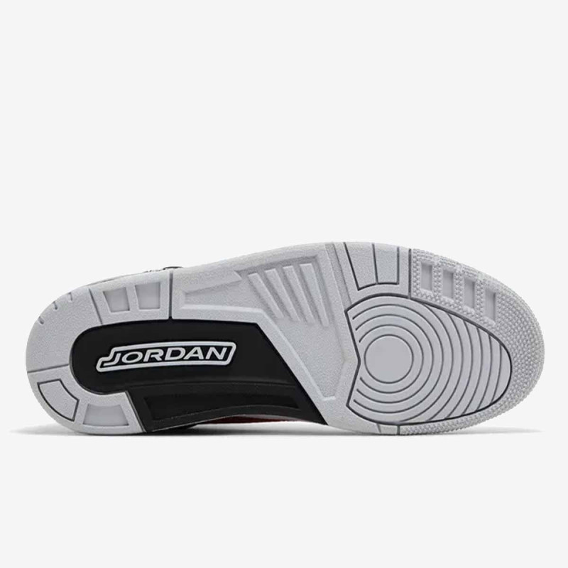 NIKE Superge Jordan Spizike Low 