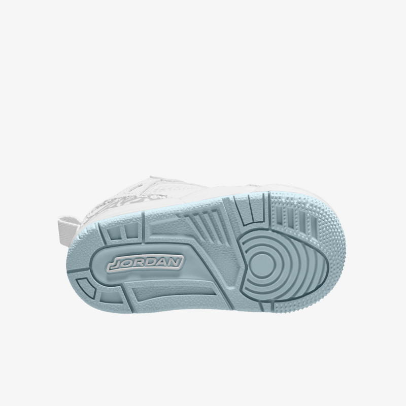 NIKE Superge Jordan Spizike Low 