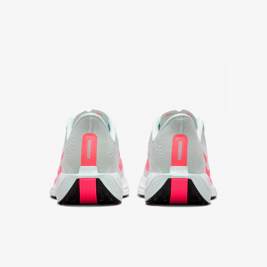 NIKE Superge Pegasus Turbo 4 