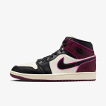 NIKE Superge Air Jordan 1 Mid SE 