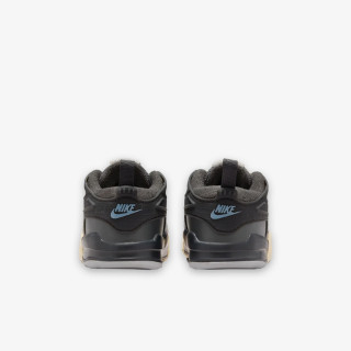 NIKE Superge Air Jordan 4 RM 