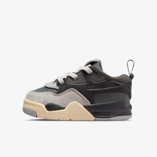 NIKE Superge Air Jordan 4 RM 