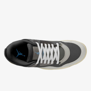 NIKE Superge Air Jordan 4 RM 