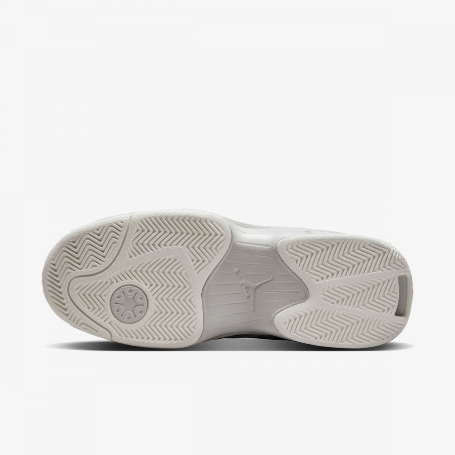 NIKE Superge Jordan Max Aura 6 