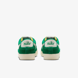 NIKE Superge Blazer Low ‘77 <br /> 