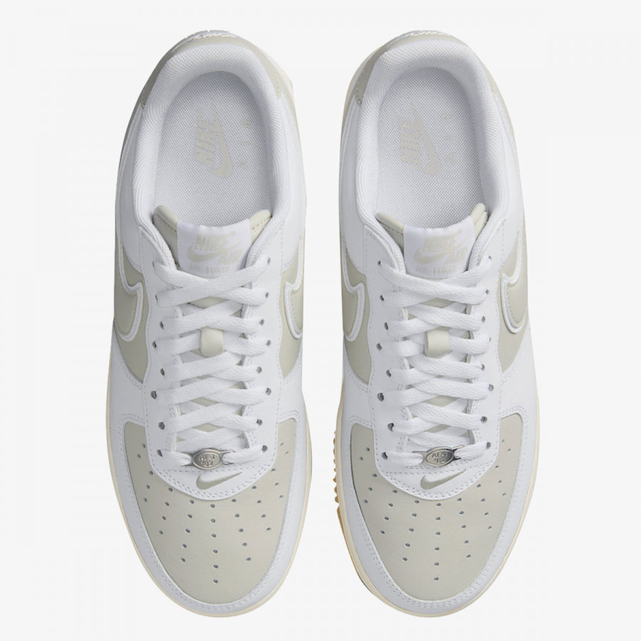 NIKE Superge NIKE AIR FORCE 1 '07 SN 