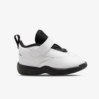 NIKE Superge Jordan Max Aura 6 