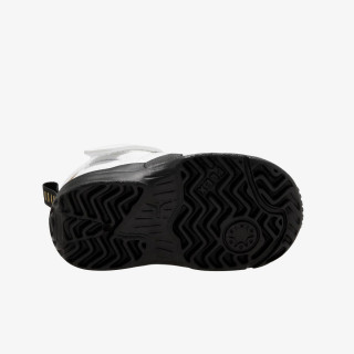NIKE Superge Jordan Max Aura 6 