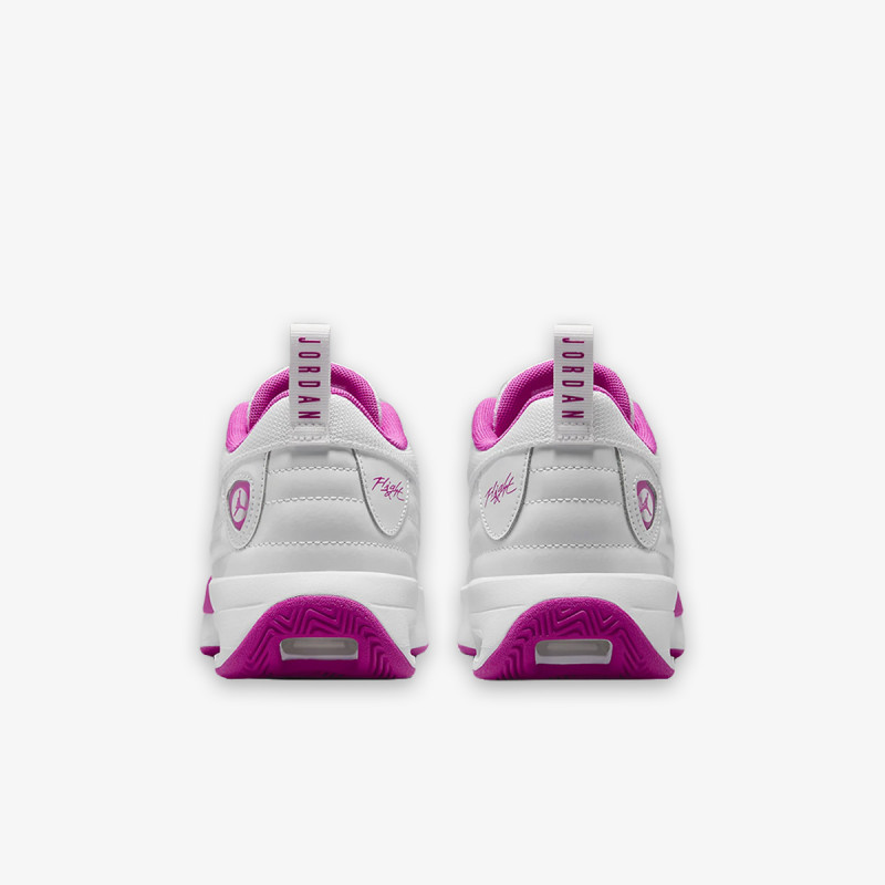 NIKE Superge Jordan Max Aura 6 
