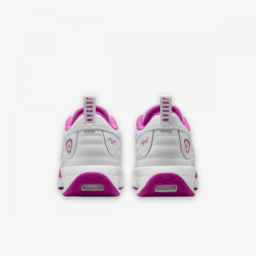 NIKE Superge Jordan Max Aura 6 