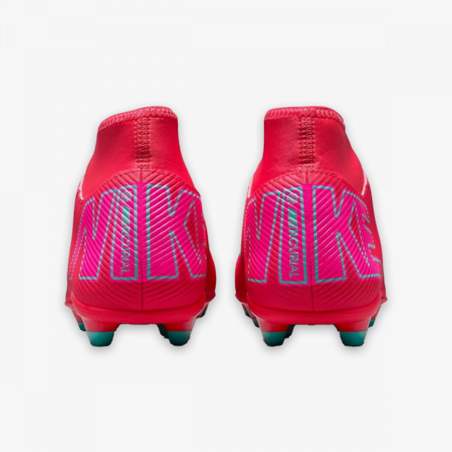 NIKE NOGOMETNI ČEVLJI SUPERFLY 10 CLUB FG/MG 