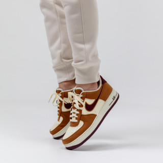 NIKE Superge Air Force 1 '07 LV8 