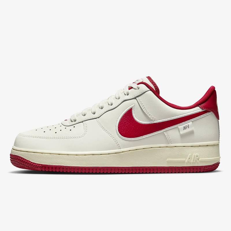 NIKE Superge NIKE AIR FORCE 1 '07 FL