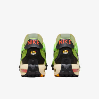 NIKE Superge NIKE AIR MAX WAFFLE SP 