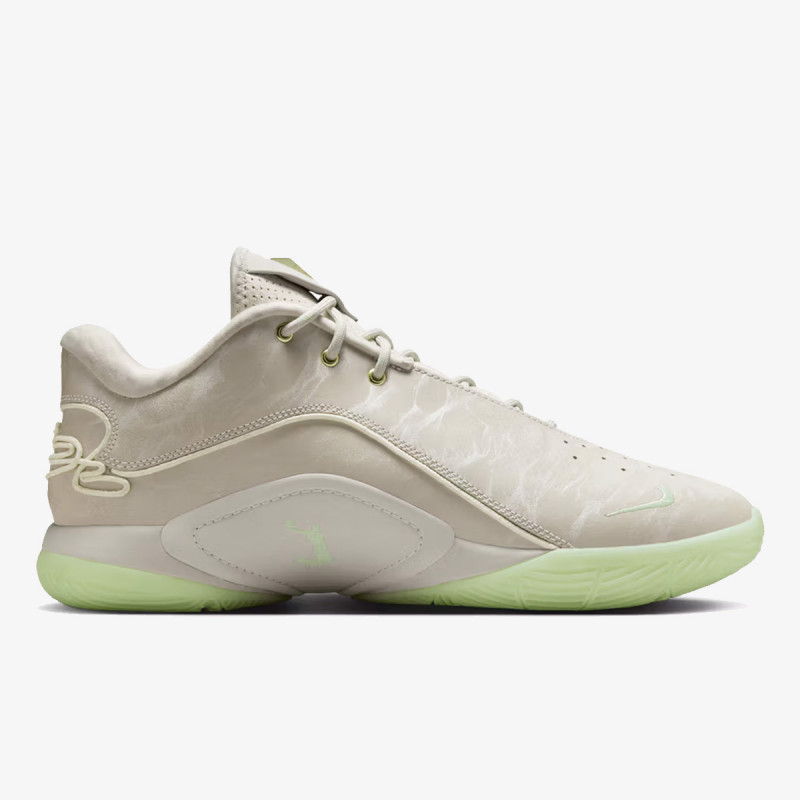 NIKE Superge LeBron 22 