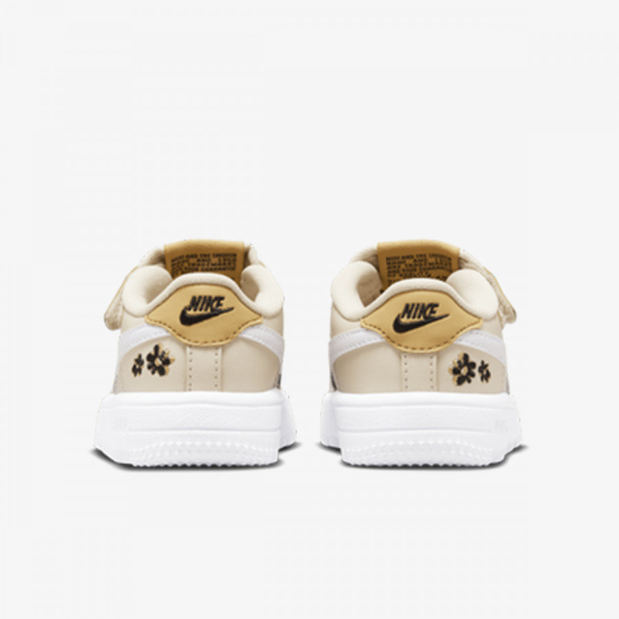 NIKE Superge FORCE 1 LOW EASYON SE BT 