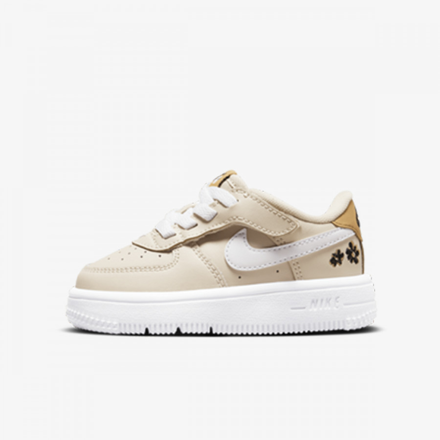 NIKE Superge FORCE 1 LOW EASYON SE BT 