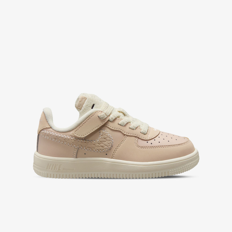 NIKE Superge FORCE 1 LOW EASYON LIL BP 
