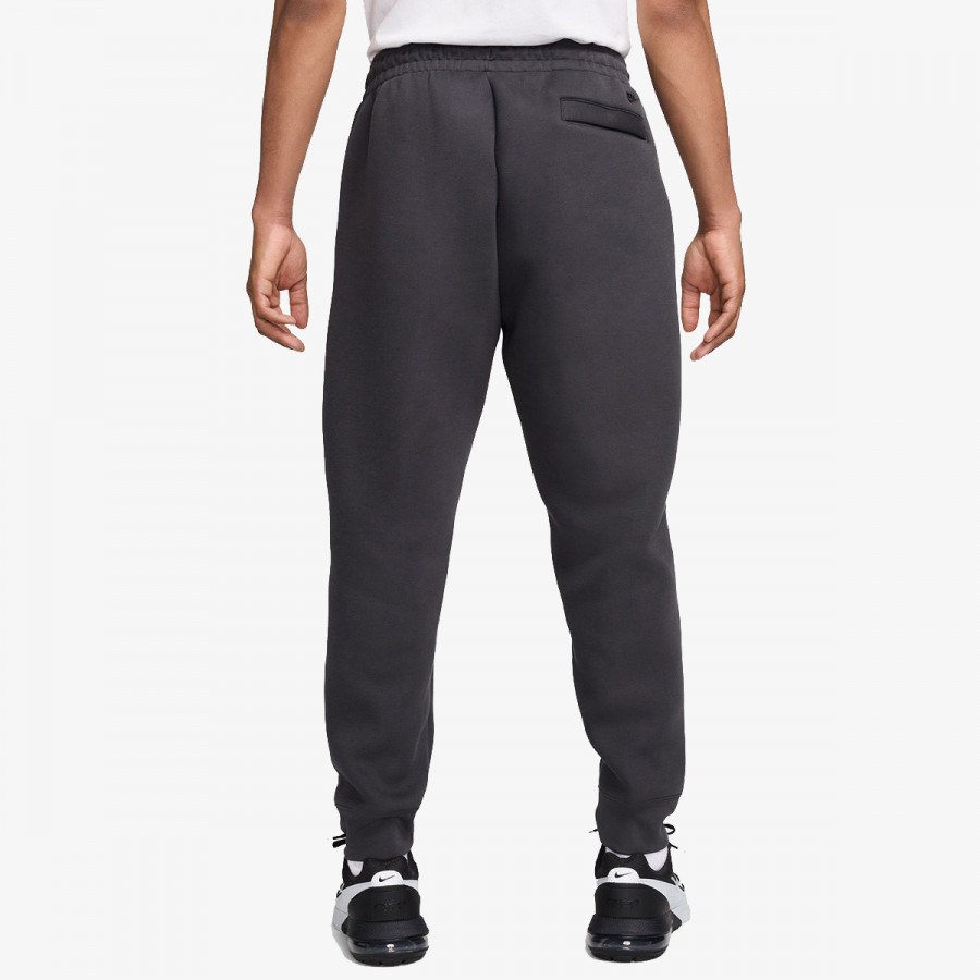 NIKE SPODNJI DELI TRENIRKE M NK TCH FLC PANT RI 